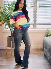 Load image into Gallery viewer, Slight Cut Jeans
